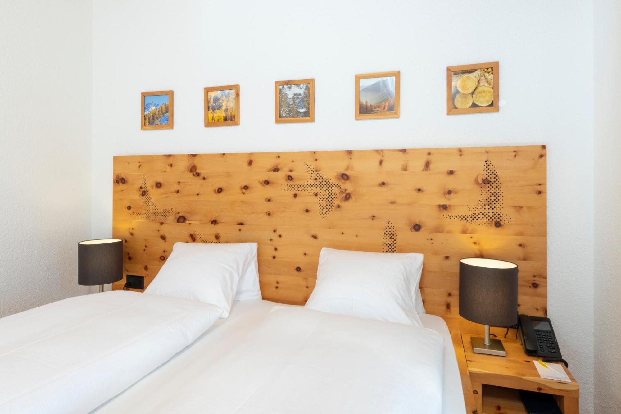 Berghotel Randolins St. Moritz Værelse billede